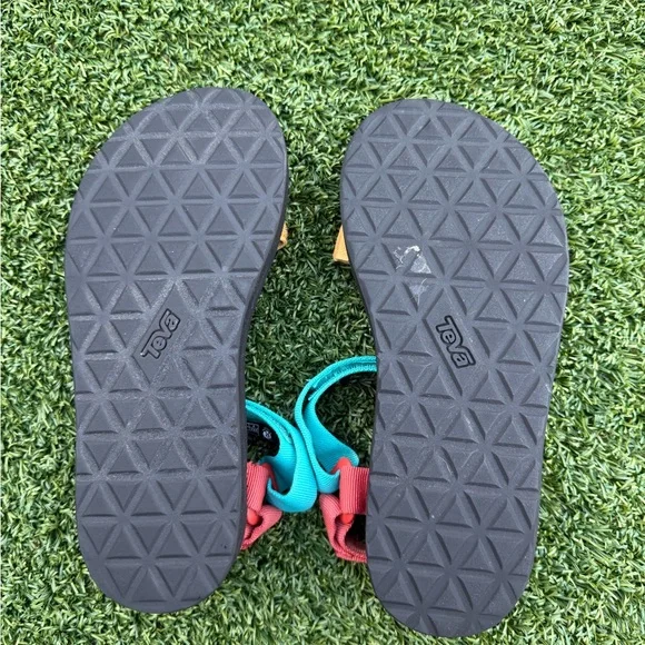Teva Original Universal Sandal Women’s Size 8 - Picture 4 of 7